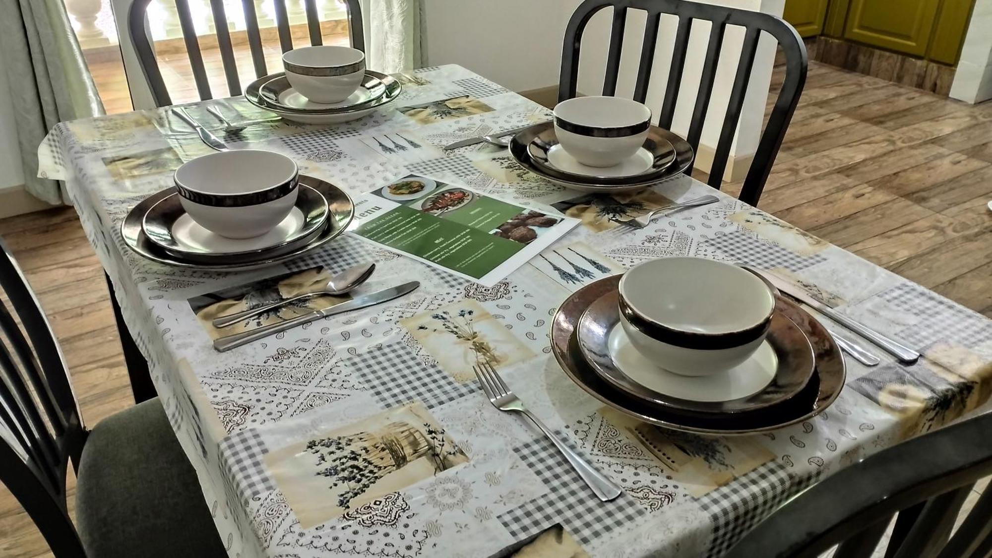 Dovass Self Catering Apartments 타카마카 외부 사진