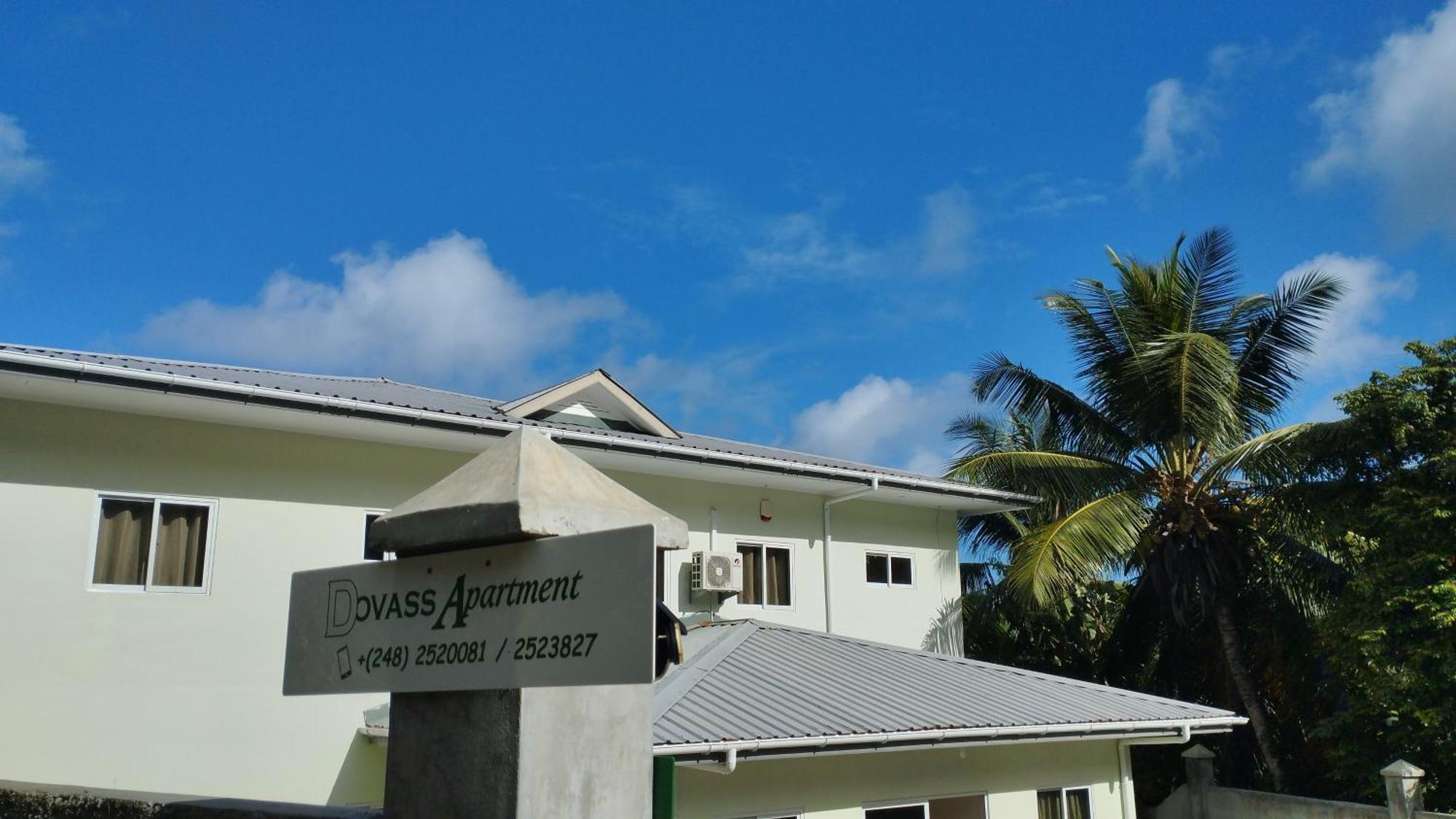 Dovass Self Catering Apartments 타카마카 외부 사진