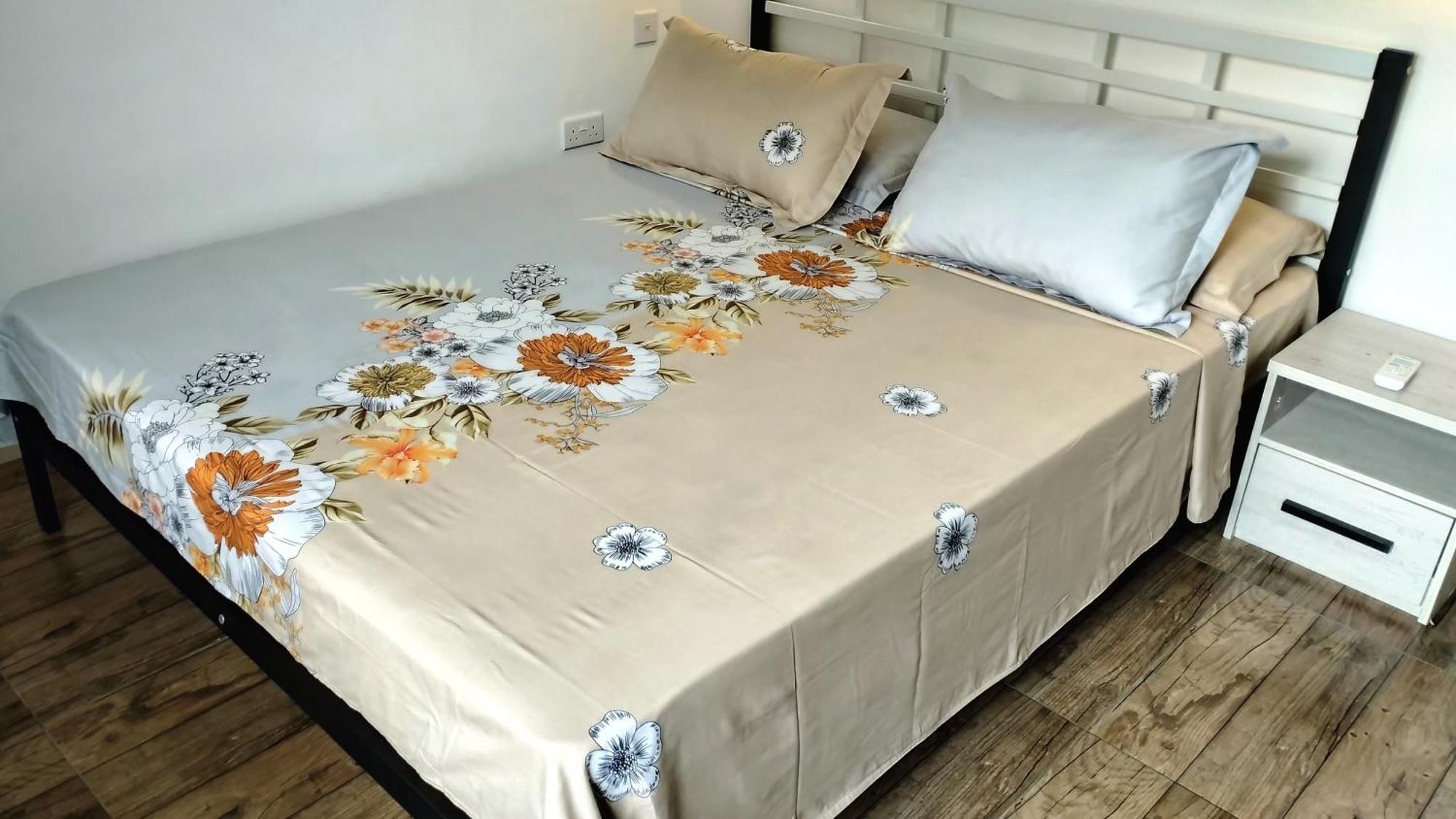 Dovass Self Catering Apartments 타카마카 객실 사진